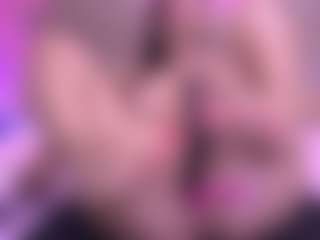 zoe-12's Live Sex Cam Show