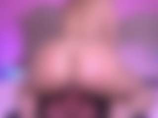 Live cam show with zoe-12 - Red Hair MILF on Camsoda