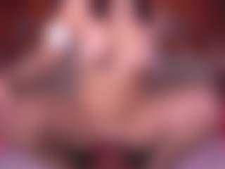 zoe-12's Live Sex Cam Show