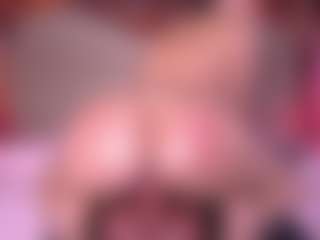 zoe-12's Live Sex Cam Show