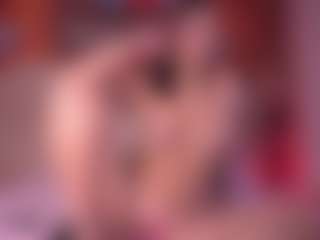 Live cam show with zoe-12 - Small Tits Mature on Dolls Live