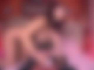 Live cam show with zoe-12 - Spank Mature on Camversity