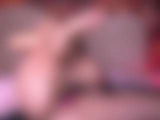 zoe-12's Live Sex Cam Show