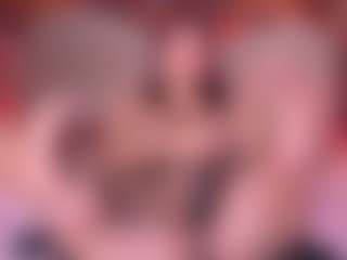 Live cam show with zoe-12 - Brown Eyes on Camsoda