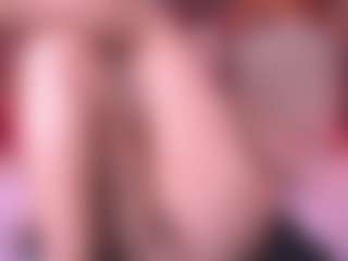 Live cam show with zoe-12 - Lovense MILF on Camsoda