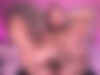 Live cam show with zoe-12 - Gamer Mature on Camming Site