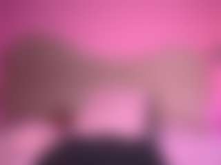 zoe-12's Live Sex Cam Show