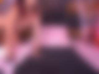 zoe-12's Live Sex Cam Show