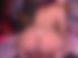 zoe-12's Live Sex Cam Show