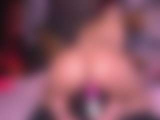 zoe-12's Live Sex Cam Show