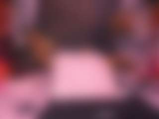 Live cam show with zoe-12 - Spank Mature on Gym Cam Girls