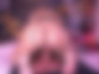 zoe-12's Live Sex Cam Show