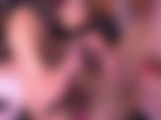 zoe-12's Live Sex Cam Show
