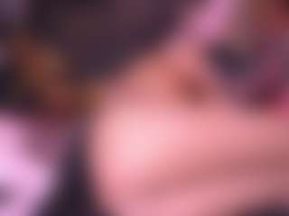 zoe-12's Live Sex Cam Show