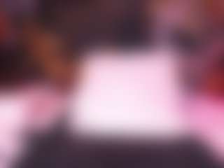zoe-12's Live Sex Cam Show