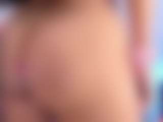 EmmaRousel's Live Sex Cam Show