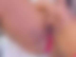 EmmaRousel's Live Sex Cam Show