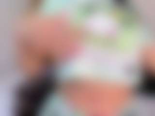EmmaRousel's Live Sex Cam Show