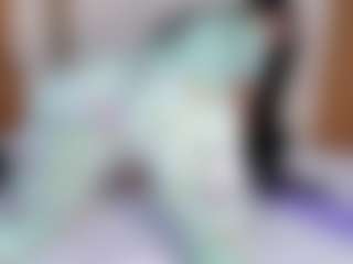 EmmaRousel's Live Sex Cam Show