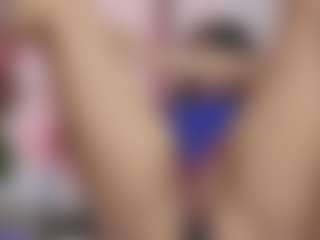 Live cam show with Linoshka - Ass Bouncing on Dare Cams