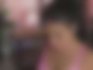 Live cam show with Linoshka - Double Penetration on googirlz