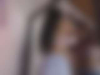 Live cam show with Linoshka - Granny on xDating