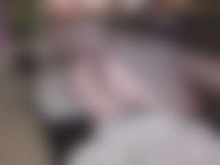 Live cam show with Linoshka - Cosplay on xDating