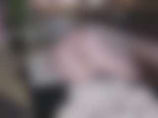 Linoshka's Live Sex Cam Show