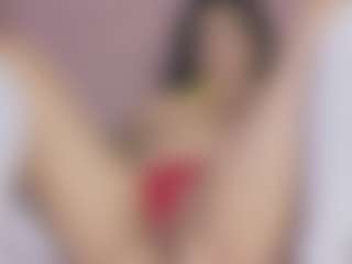 Linoshka's Live Sex Cam Show