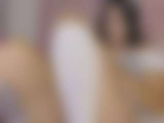 Linoshka's Live Sex Cam Show