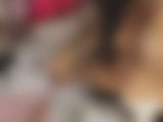Linoshka's Live Sex Cam Show
