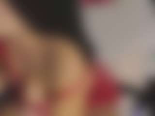 Live cam show with Linoshka - Nipple Piercings on livesuperchat.net