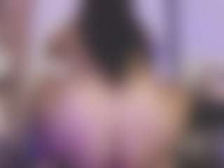 Linoshka's Live Sex Cam Show
