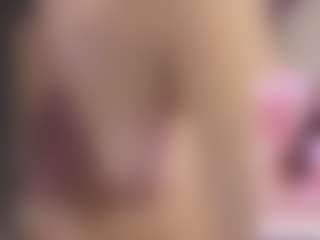 Live cam show with Linoshka - Average on xxxlivecams.org