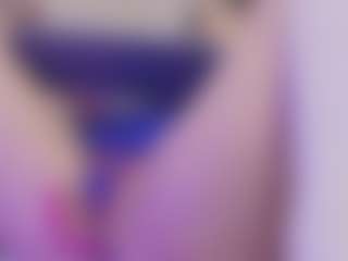 Linoshka's Live Sex Cam Show