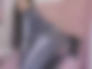 Live cam show with Linoshka - Nipple Piercings on TottyGirls