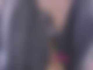 Live cam show with Linoshka - Average on Sweet Sext