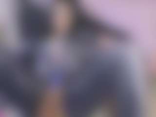 Live cam show with Linoshka - Double Penetration on instabang