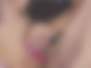 Linoshka's Live Sex Cam Show