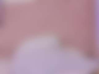 Live cam show with Linoshka - Nipple Piercings on livesuperchat.net