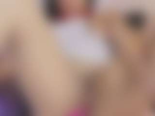 Live cam show with Linoshka - Blue Eyes on hrnylive.com