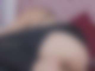 Live cam show with Linoshka - Average on Camsoda