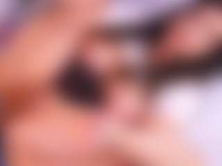 Live cam show with daneshka - Granny Petite on TastyBlacksLive