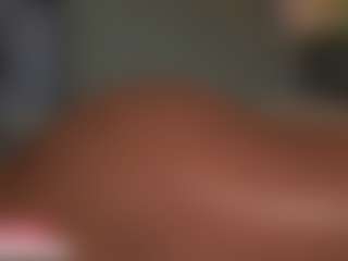 Live cam show with KatyeRave - Muscle on live18s.com