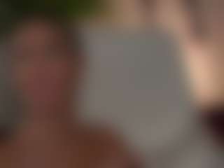 Live cam show with KatyeRave - Lovense on crypto-cams