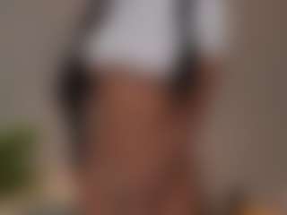 Live cam show with KatyeRave - Petite on Camsoda