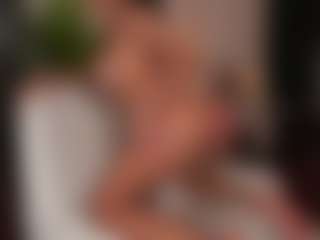 Live cam show with KatyeRave - Brown Eyes on fapnchat