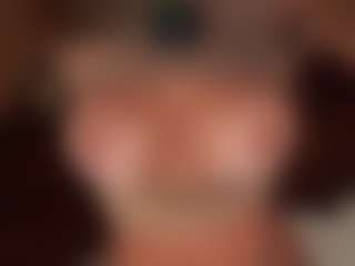 Live cam show with KatyeRave - Teen (18+) on Camming Site