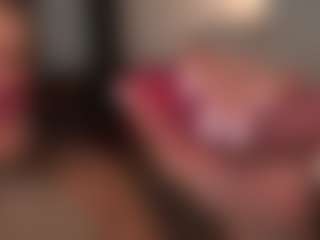 Live cam show with KatyeRave - Young Adult on mypornchat.com
