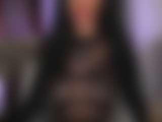 Live cam show with KatyeRave - Teen (18+) on AdultVida.com